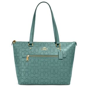 COACH Gallery Tote in Marine Signature Leather